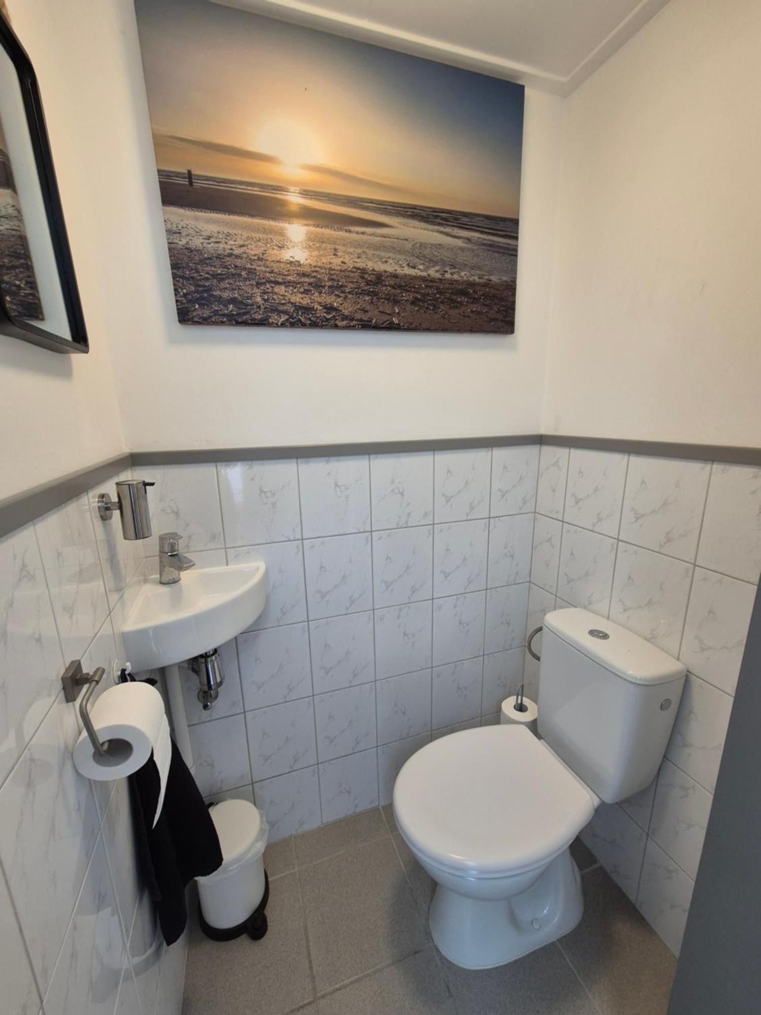 Vrijstaande Ruime Familiewoning Landelijk Gelegen Villa Lewedorp Bagian luar foto